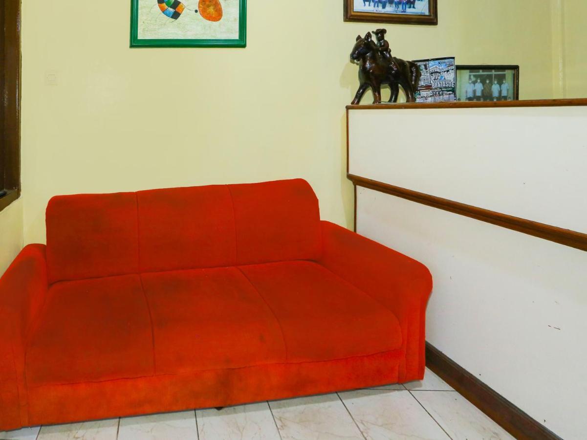 Hotel Oyo 93136 Santo Djaya 2 2*